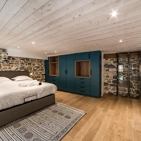 In | Duplex Des Pentes De La Croix-rousse リヨン