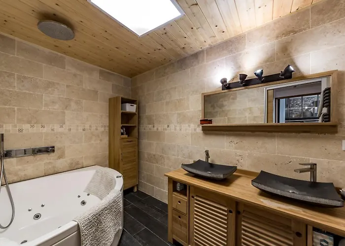 In | Duplex Des Pentes De La Croix-rousse Apartment